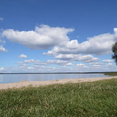 公寓 Am Fleesensee 高恩莱宾